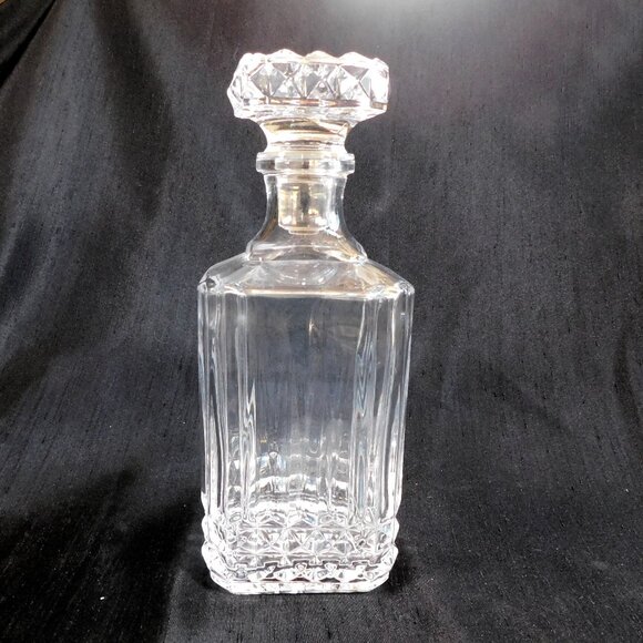 Square Decanter with Diamond Cut Detail and Matching Stopper # 23068 - Picture 1 of 4